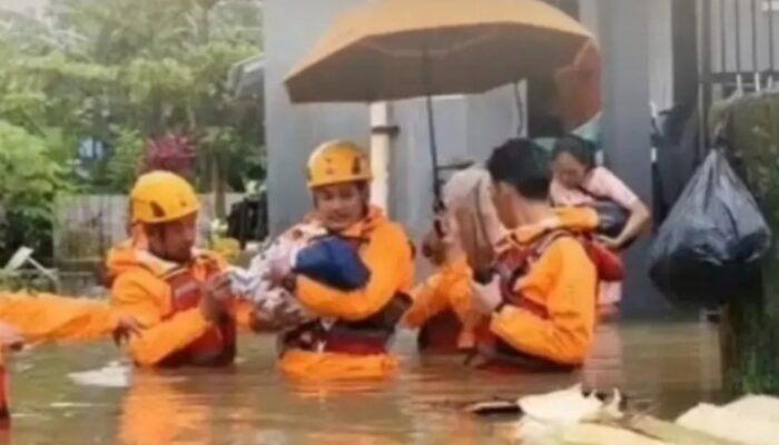 Banjir Makassar Capai Hampir 1 Meter, Total 545 Jiwa Mengungsi