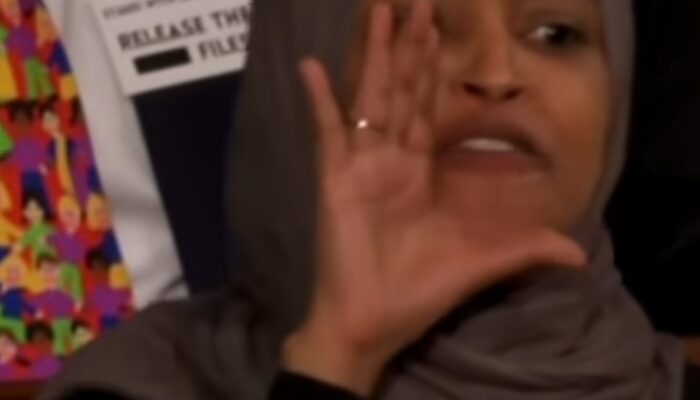 Diteriaki, Trump Minta Dua Anggota DPR Partai Demokrat Dideportasi