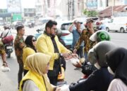 Golkar Medan Tebar Ribuan Takjil, Sasar Pekerja Jalanan Hingga Pengguna Lalu Lintas