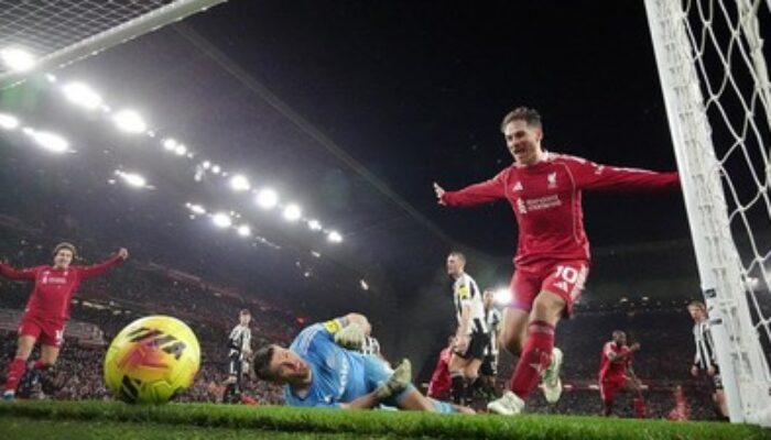 Liverpool Gusur MU Usai Tekuk Newcastle