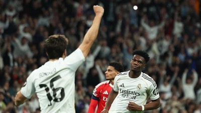 Liga Champions: Gulung Benfica, Madrid Lolos 16 Besar