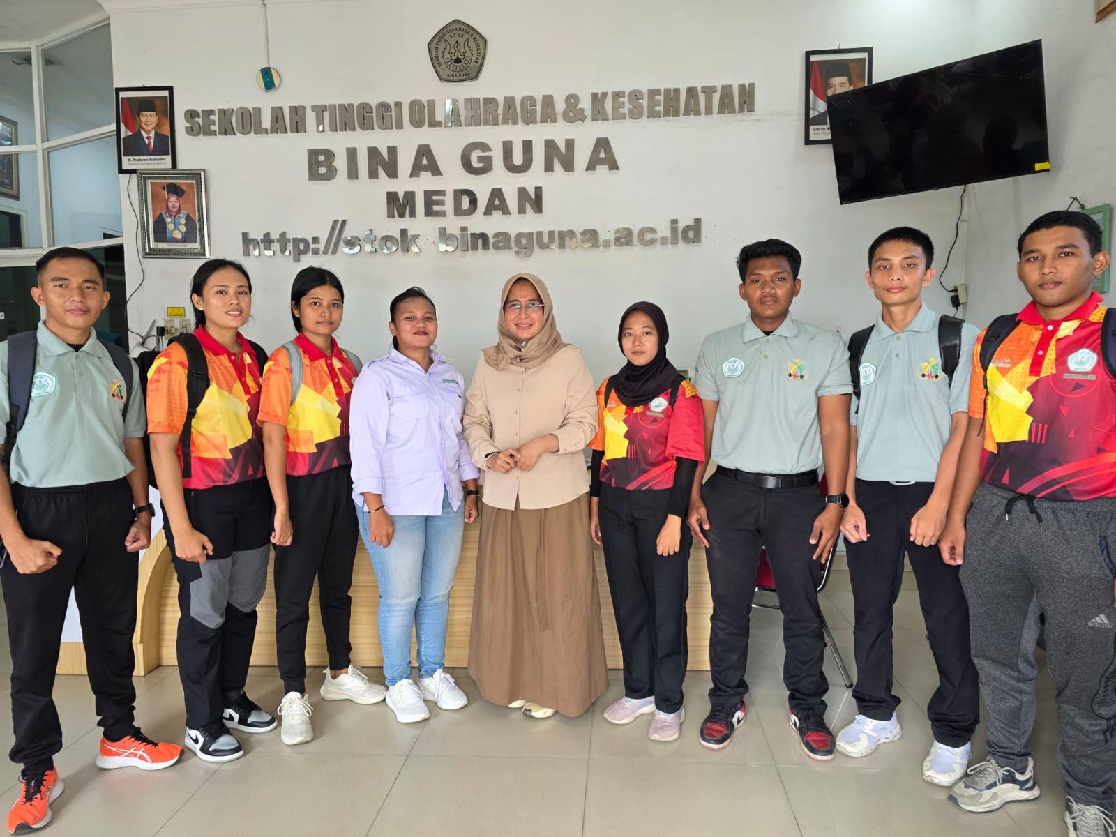 STOK Bina Guna Edukasi Kesehatan Masyarakat Di Ramadan Rakyat 2026 Kota Binjai