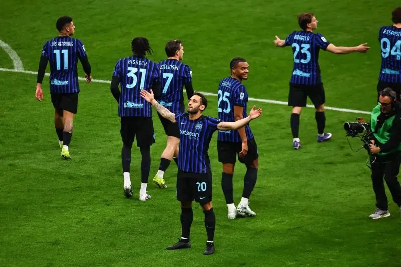Inter Milan Makin Nyaman Puncak Klasemen