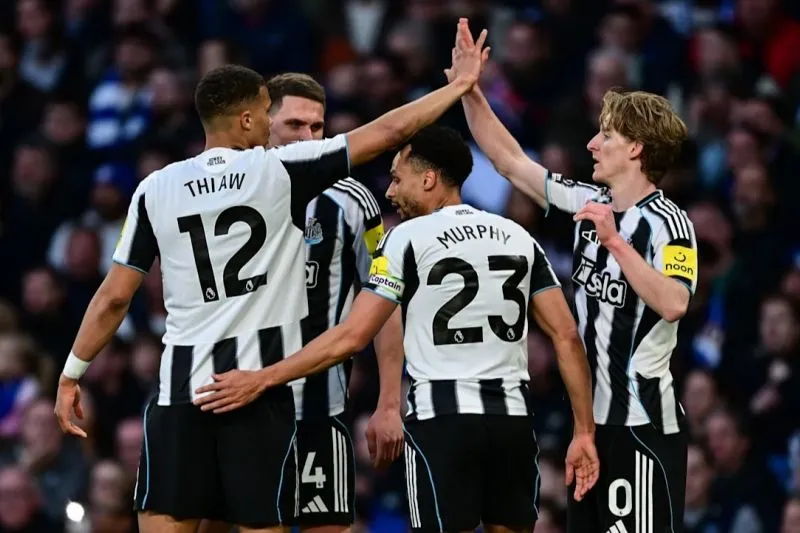 Newcastle Tumbangkan Chelsea Di Stamford Bridge