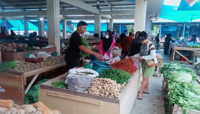 Pasca Idul Fitri, Harga Bahan Pokok di Pasar Bakaran Batu Lubukpakam Menurun