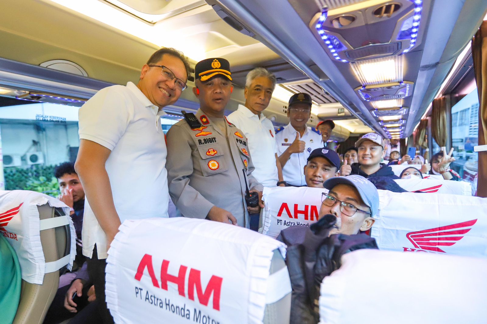 Ribuan Konsumen Setia Mudik Balik Bareng Honda