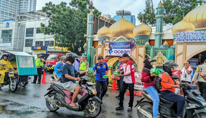 Honda Takjil On The Road Lengkapi Suasana Ramadan
