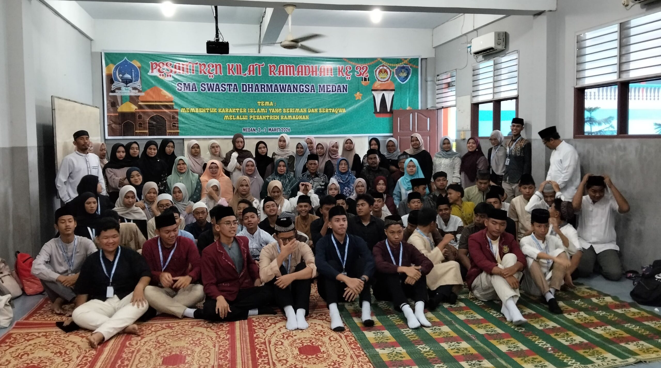 Pesantren Kilat SMA Dharmawangsa  Tekankan Kejujuran Dan Peningkatan Ibadah