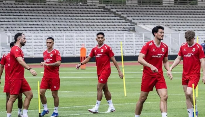 Pelatih Bulgaria Sindir Level Timnas Indonesia