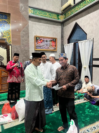 BKM Baiturrahman – STM Komplek Ar Rahman Santuni Fakir Miskin Dan Anak Yatim