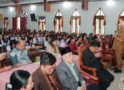 Bupati Dairi Motivasi Siswa Terdampak MBG, Tanam 50 Pohon Alpukat