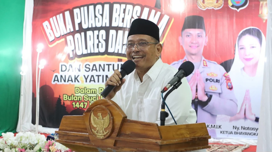 Bupati Dairi Hadiri Buka Puasa Bersama Polres, Santuni Anak Yatim