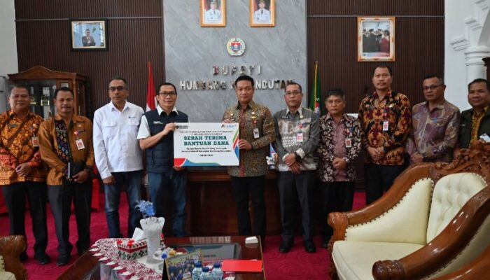 Bupati Humbahas Apresiasi Bantuan PT Inalum Untuk Gereja Terdampak Bencana