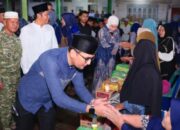 Bupati Fery Tutup Safari Ramadhan Di Sungai Kanan