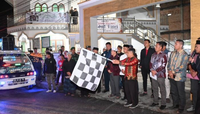 Bupati Humbahas Lepas Pawai Takbiran 1 Syawal 1447 H