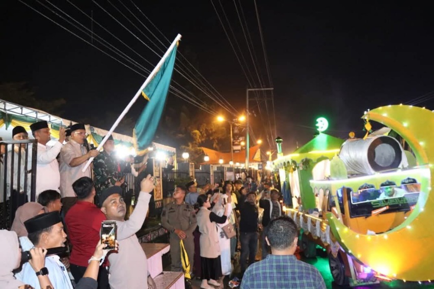 Kapolres Dairi Hadiri Pelepasan Pawai Takbiran, Pengamanan Kondusif