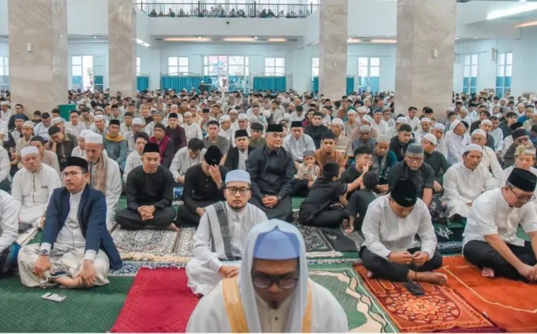 Wali Kota Padangsidimpuan Sampaikan Pesan Persaudaraan Di Idul Fitri