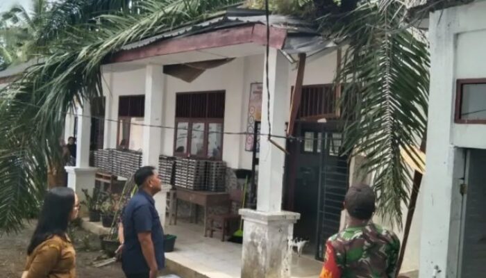 Angin Puting Beliung Terjang Gunung Maligas, 1 Rumah Dan 1 Sekolah Rusak
