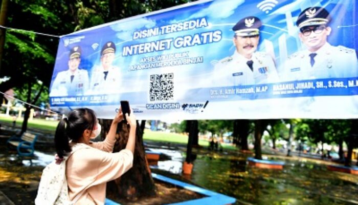 Warga Binjai Sambut Baik Program Internet Gratis Gubernur Bobby Nasution