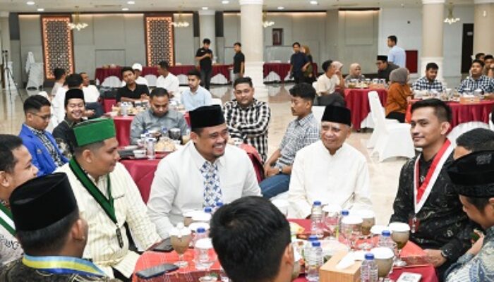 Buka Puasa Bersama Mahasiswa, Gubernur Bobby Nasution Ajak Lawan Narkoba