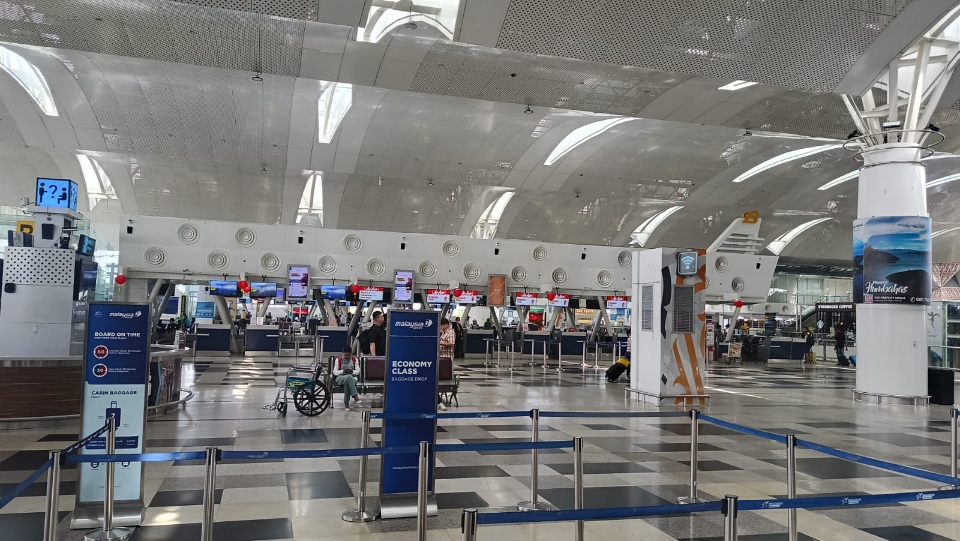 Imbas Perang AS-Israel Vs Iran, Penumpang Di KNIA Diimbau Kordinasi Ke Pihak Maskapai Sebelum Terbang