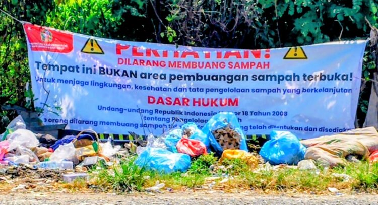 Di Pidie, Larangan Terpajang Nyata, Sampah Tetap Menggunung di Mata
