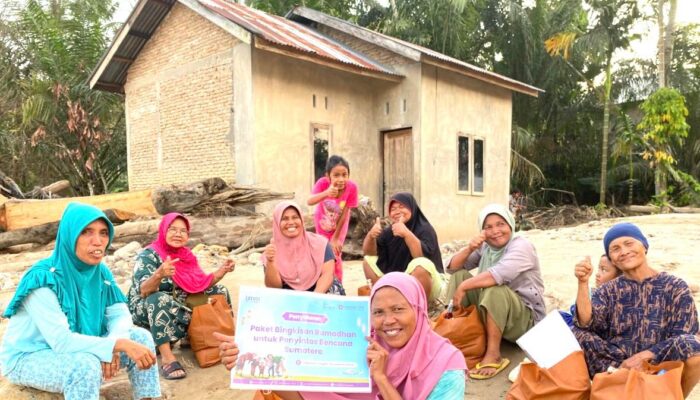 BMM Salurkan Bantuan Untuk Korban Banjir Di Tapanuli Tengah