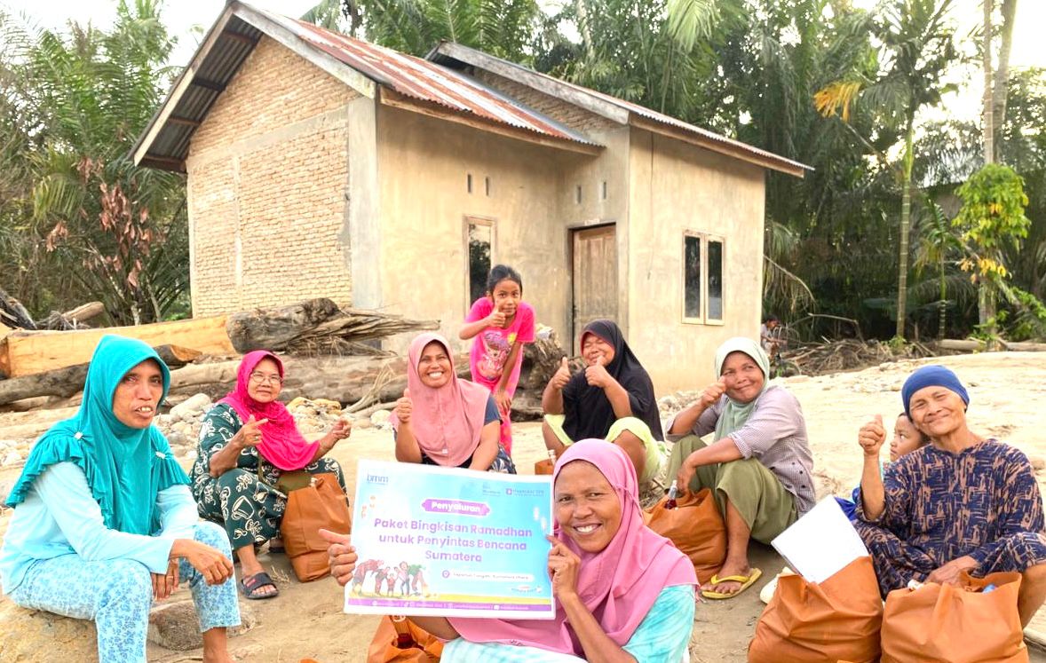 BMM Salurkan Bantuan Untuk Korban Banjir Di Tapanuli Tengah