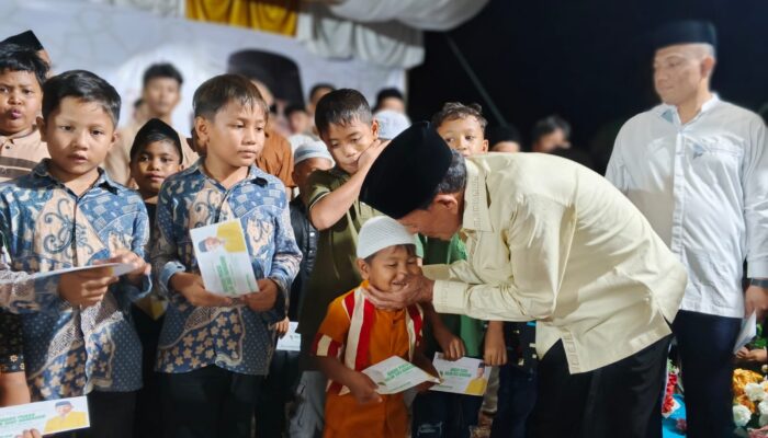 Anggota DPR-RI HT Zulkarnaini Buka Puasa Bersama Dengan Masyarakat Dan Santuni Anak Yatim