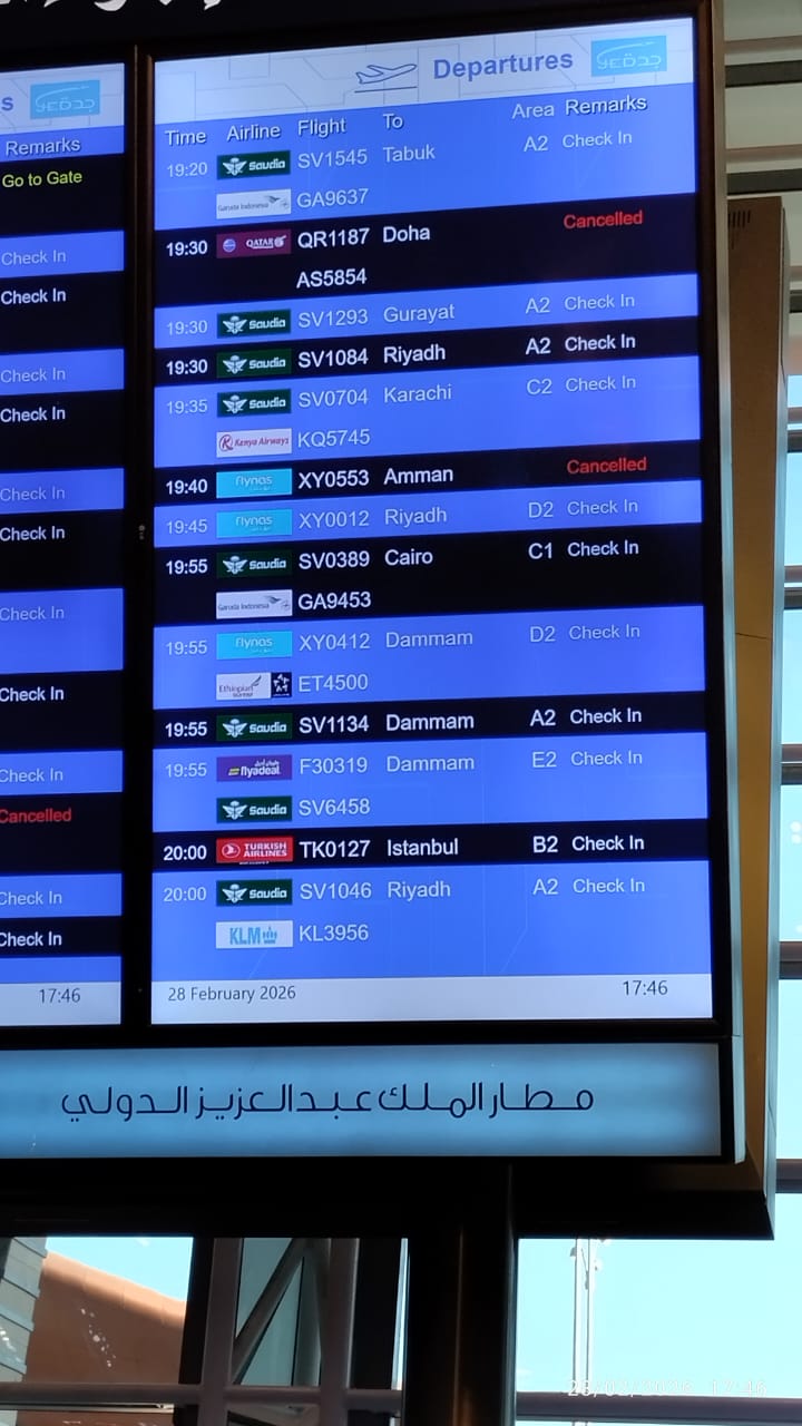 Konflik di Timur Tengah, Jamaah Umrah Terancam Tak Bisa Pulang akibat Pembatalan Penerbangan