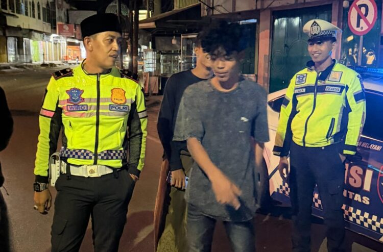 ‘Balap Lari Liar’ Dibubarkan, Satlantas Polres Abdya Tegaskan Jalan Umum Bukan Arena Adu Nyali