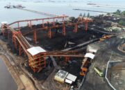 Dorong Green Mining, PLN Salurkan 23.040 Unit REC PT Borneo Indobara