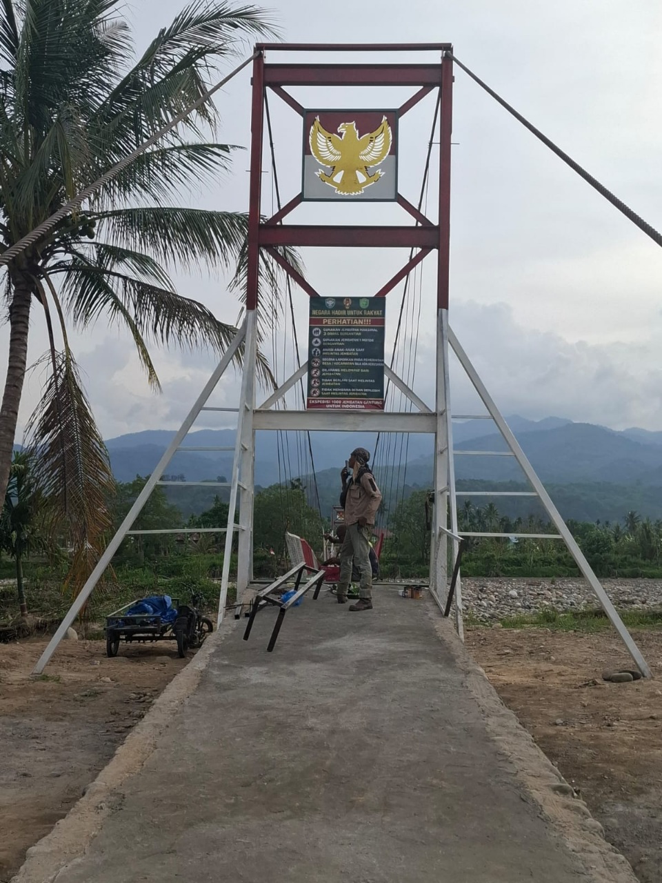 Kodim 0108/Agara Targetkan Pembangunan Jembatan Gantung Rampung Besok, Warga Sambut Gembira