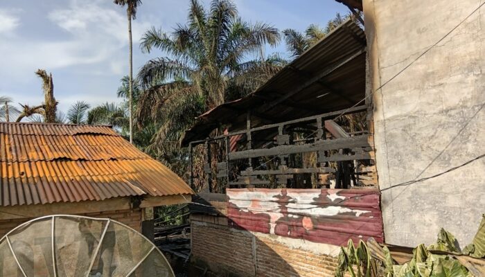 Rumah Desa Cibro Di Subulussalam Dilalap Api