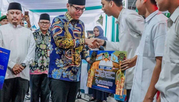 Safari Ramadan Di Masjid Al-Ikhlas Medan Timur, Rico Waas Dorong Pengaktifan Poskamling Di Seluruh Lingkungan Kota
