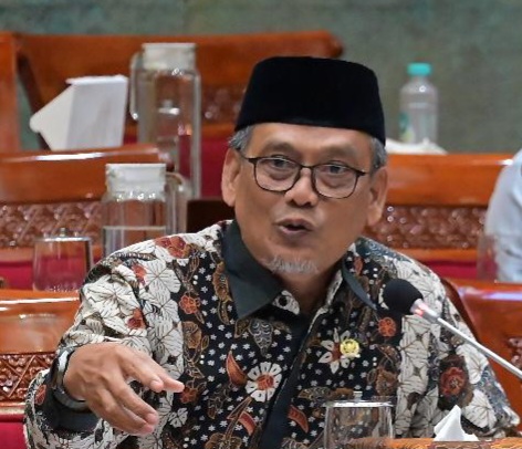 Konflik Iran-Israel Buat 50000 Potong Sarung DariTegal Terrunda Untuk  Ekspor