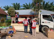 PMI Aceh Tamiang Salurkan Paket Alat Kebersihan Untuk Sekolah Terdampak Banjir