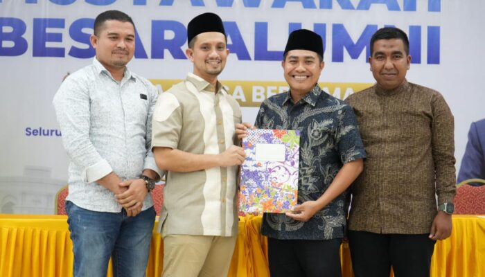 Dipilih Secara Aklamasi, Muhammad Adam, M.Ed Pimpin Alumni UIN Sultanah Nahrasiyah