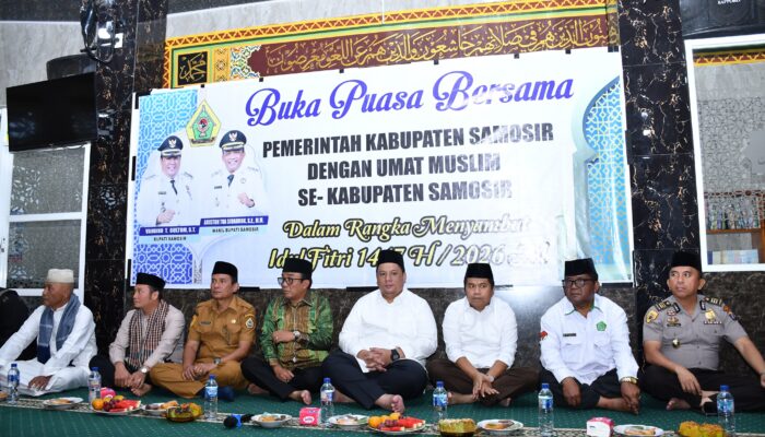 Bupati Dan Wabup Samosir Buka Puasa Bersama Umat Muslim