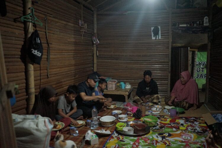 Ketika Sahur Menyingkap Realitas Sunyi Di Bawah Langit Abdya