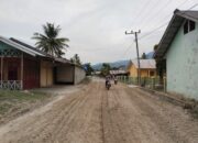 Jelang Lebaran, Dinas PUPR Aceh Tenggara Perbaiki Jalan