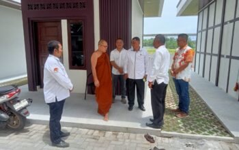 Pembimas Buddha Kemenag Sumut Kunjungi Vihara Cittabala Manggala Pantai Labu