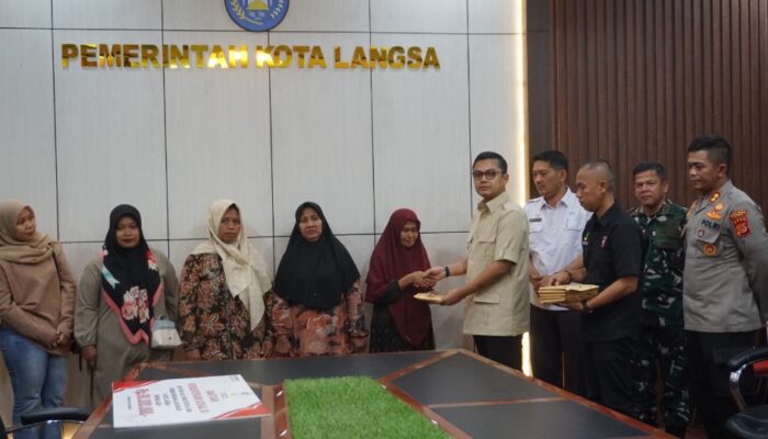 Pemko Langsa Terima Santunan Kemensos Kepada Ahli Waris Korban Bencana Hidrometeorologi
