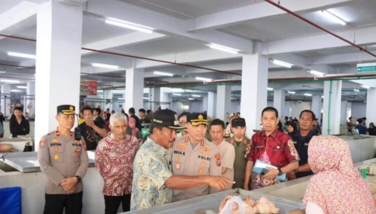 Wali Kota Binjai Sidak Pasar Tavip dan Binjai Mall, Pastikan Stok dan Harga Bahan Pokok Stabil Jelang Lebaran