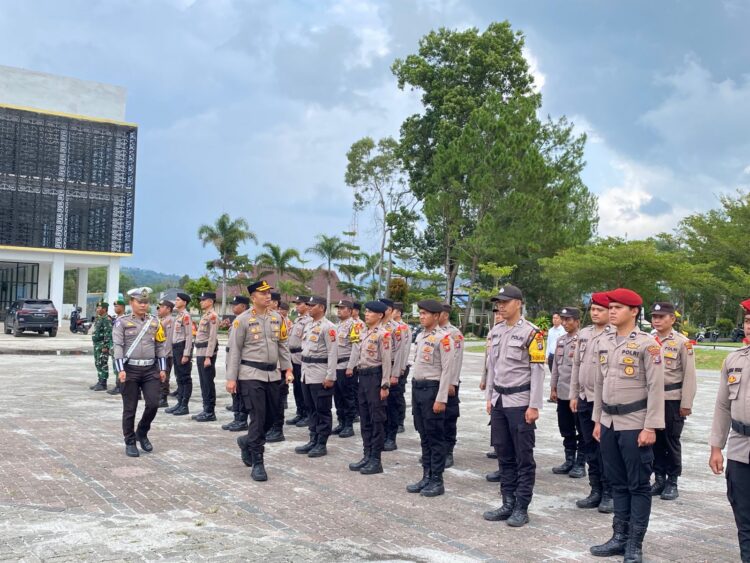 Kapolres Pakpak Bharat Pimpin Apel Gelar Pasukan Ketupat Toba 2026
