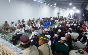 Senyum Santri dan Motivasi Purnawirawan: Potret Hangat Buka Puasa PPAD Sumut di Ponpes Mazilah Darussalam