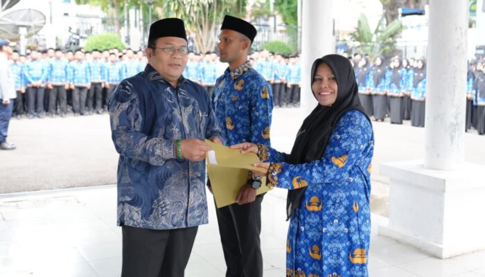 Wali Kota Sabang Serahkan SK 768 PPPK Paruh Waktu