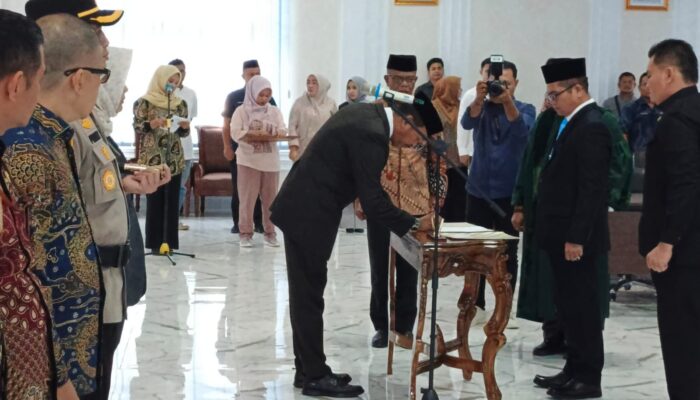 Gantikan Sahnan Pasaribu, Bupati Lantik Afrizal Nasution Jadi Sekda Madina