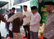 Asisten I Sekda Aceh Besar Bersama Bank Aceh Syariah Jantho Serahkan Santunan Anak Yatim