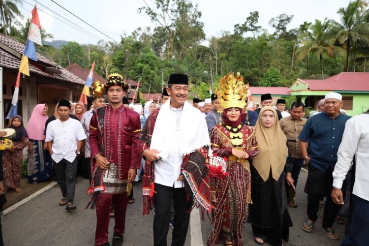Bupati Madina Perintahkan Dinas PU Segera Perbaiki Rambin di Desa Sipogu
